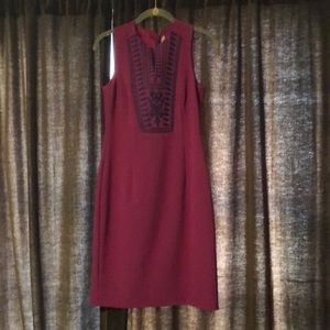 Cremieux Sleeveless Sheath Dress in Fuchsia/ Blue